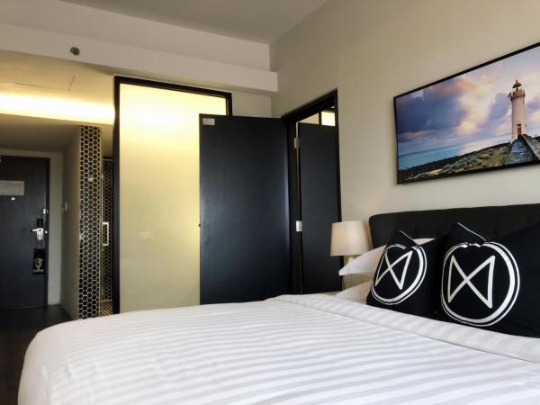 M Roof Hotel & Residences : photo 1 de la chambre chambre familiale