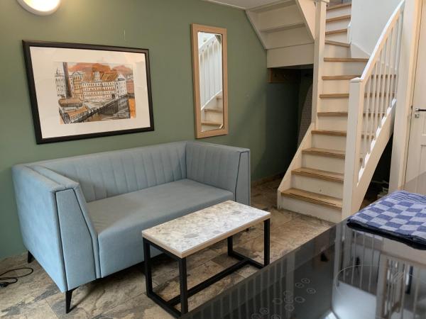 Plantage Garden Apartments : photo 5 de la chambre chambre triple en duplex 