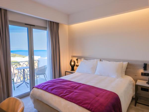 Maria Die : photo 2 de la chambre chambre double avec balcon - vue sur mer