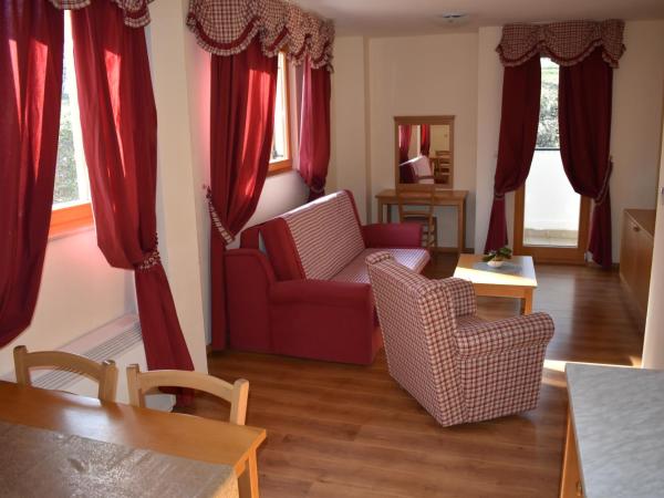 Aparthotel Snjezna Kraljica : photo 9 de la chambre appartement 1 chambre avec balcon