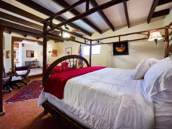 Loba Luna-Come Home To Enchantment : photo 5 de la chambre maison 4 chambres