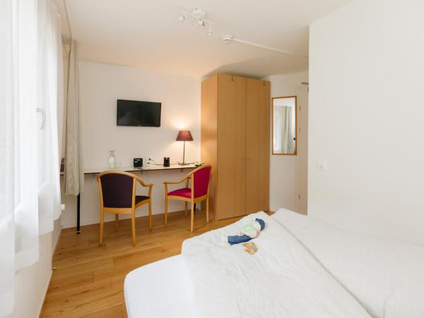 Hotel Bären - the Alpine Herb Hotel : photo 4 de la chambre chambre double Économique