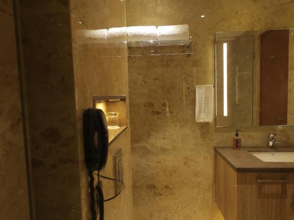 Travancore Court : photo 4 de la chambre chambre lit queen-size deluxe