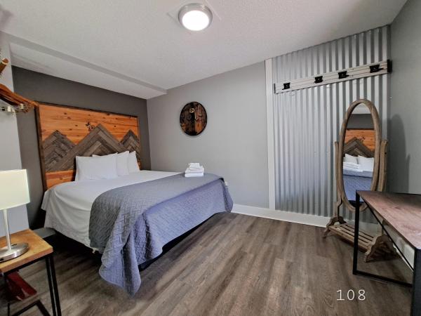 Buffalo Lodge Bicycle Resort - Amazing access to local trails & the Garden : photo 3 de la chambre suite 2 pièces avec cuisine