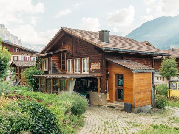 Hotel Bären - the Alpine Herb Hotel : photo 7 de la chambre chalet 2 chambres