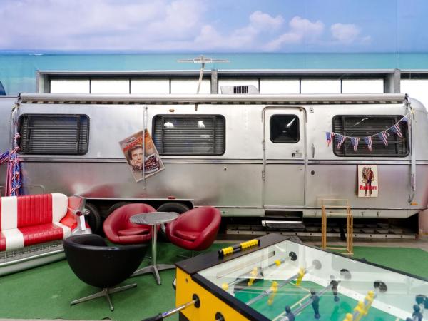BaseCamp Bonn : photo 3 de la chambre mobile home airstream