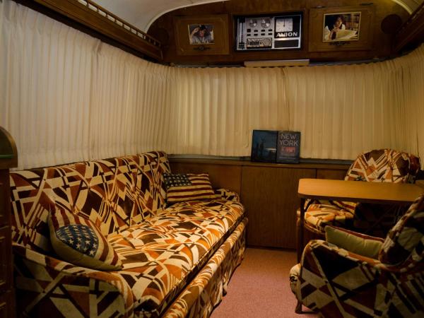 BaseCamp Bonn : photo 4 de la chambre mobile home airstream