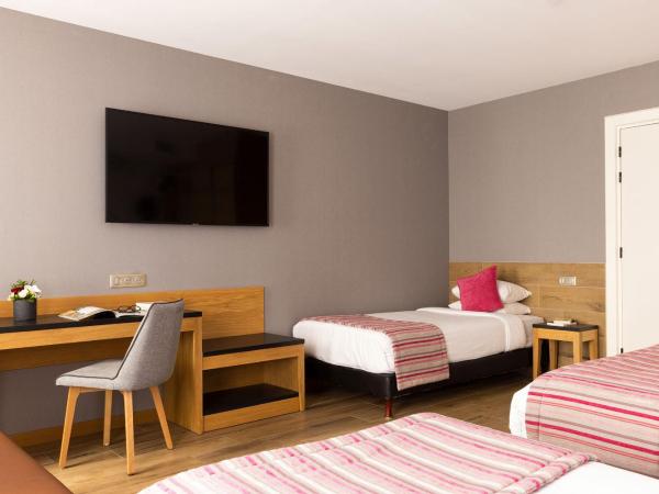 Hotel Bristol : photo 2 de la chambre chambre quadruple