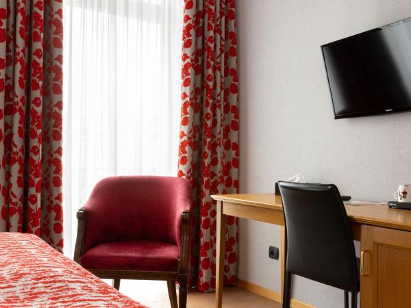 Hotel Bristol : photo 2 de la chambre chambre lits jumeaux standard