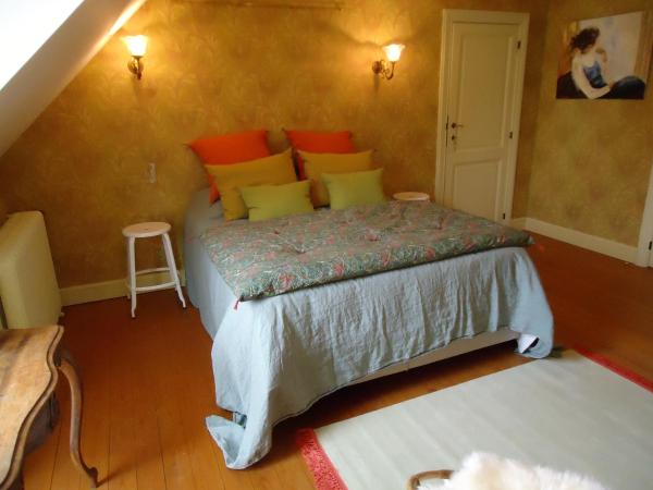 Maison Flagey Brussels : photo 3 de la chambre suite - vue sur jardin