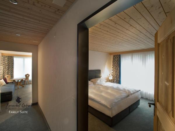Bernerhof Swiss Quality Hotel Gstaad : photo 6 de la chambre suite familiale