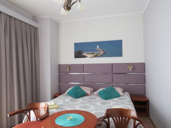 Hotel Cis : photo 1 de la chambre chambre double ou lits jumeaux