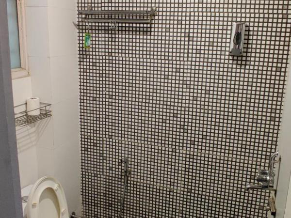 JHouse near Bhikaji : photo 10 de la chambre chambre double deluxe