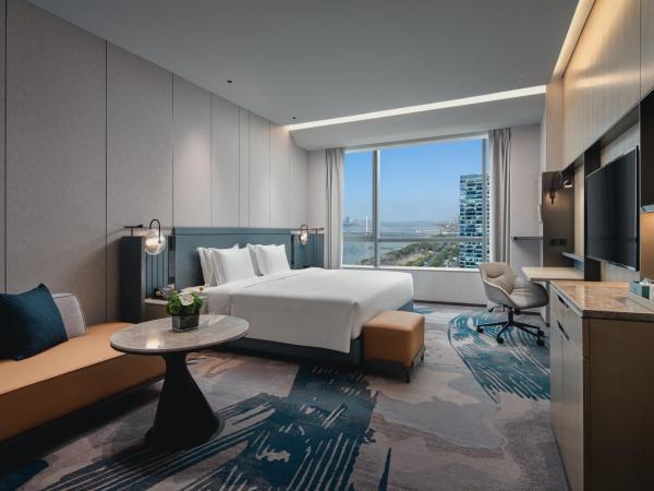 Crowne Plaza Hangzhou Riverside, an IHG Hotel : photo 1 de la chambre standard king room with qianjiang cbd view