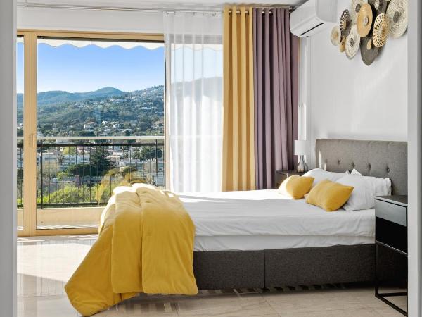 Cannes Marina Appart Hotel Mandelieu : photo 4 de la chambre appartement 1 chambre - vue sur mer