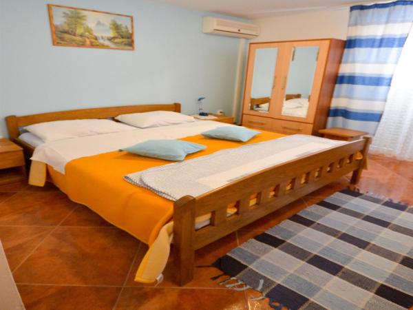 Villa Nada : photo 1 de la chambre studio avec balcon