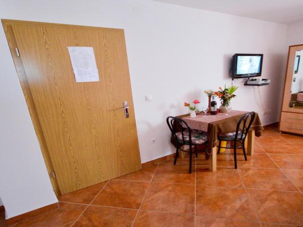 Villa Nada : photo 3 de la chambre studio lits jumeaux avec balcon