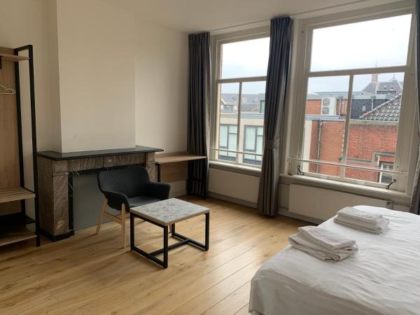 Plantage Hortus Apartments : photo 10 de la chambre appartement 3 chambres avec 1 lit double