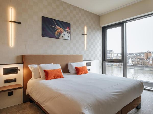 Mercure Namur Hotel : photo 1 de la chambre chambre classique lit king-size - vue sur rivière