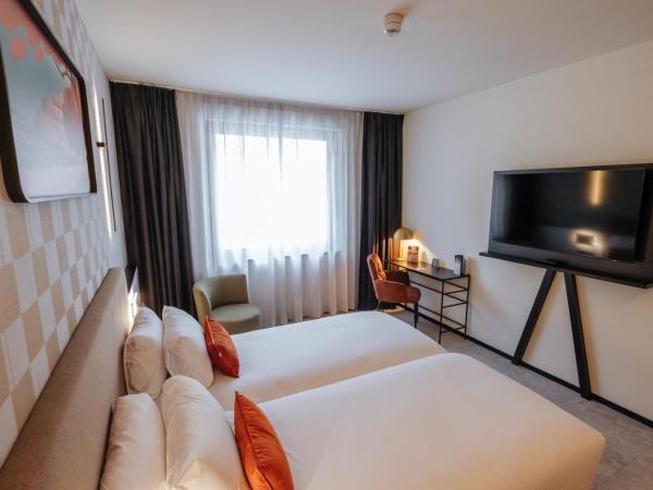 Mercure Namur Hotel : photo 6 de la chambre chambre lits jumeaux classique - vue sur citadelle