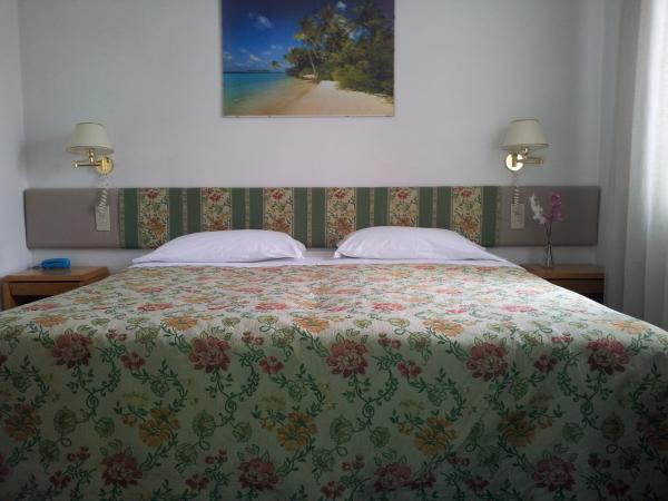 Hotel Post : photo 5 de la chambre chambre double avec salle de bains privative