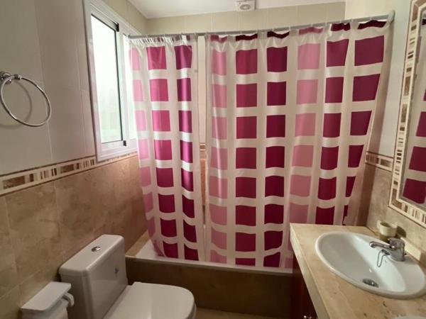 ALYANA : photo 7 de la chambre chambre double avec salle de bains privative