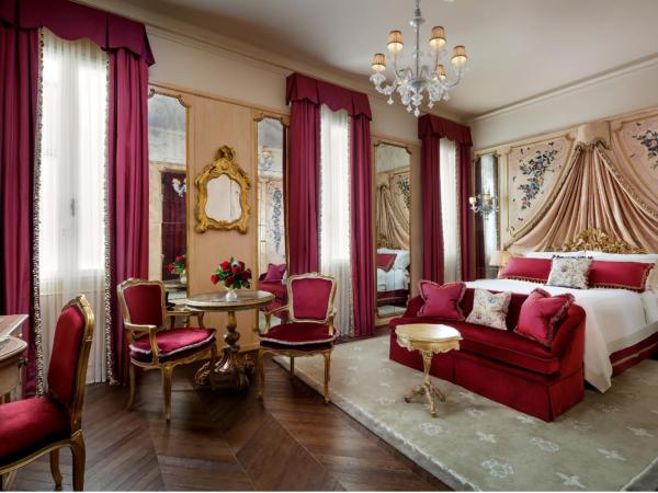 The Gritti Palace, a Luxury Collection Hotel, Venice : photo 1 de la chambre chambre vénitienne lit queen-size