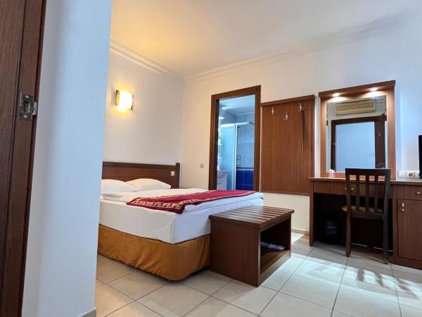 Hotel Royal Hill : photo 6 de la chambre chambre simple - vue sur mer