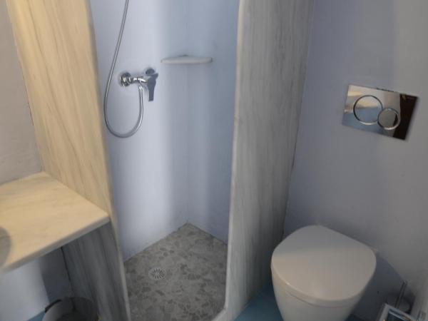 Andriani's Guest House : photo 1 de la chambre chambre lits jumeaux standard