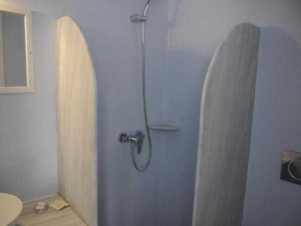 Andriani's Guest House : photo 2 de la chambre chambre lits jumeaux standard