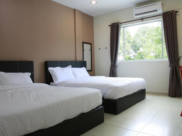 Alor Villa : photo 7 de la chambre chambre familiale standard