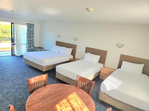 Botany Palms Motel : photo 2 de la chambre suite familiale deluxe