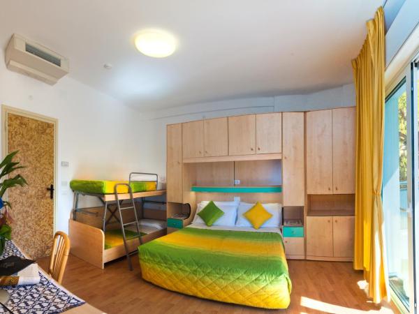 Hotel Gimm : photo 1 de la chambre chambre familiale (2 adultes et 2 enfants)