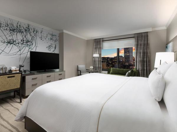 The Westin New Orleans : photo 2 de la chambre chambre traditionnelle avec 1 lit king-size - vue sur ville