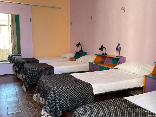 6 Small Rooms : photo 1 de la chambre lit dans dortoir mixte de 8 lits