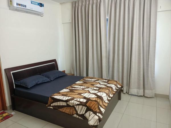 Royal Suites - 3 BHK - Neo : photo 9 de la chambre chambre lit queen-size deluxe