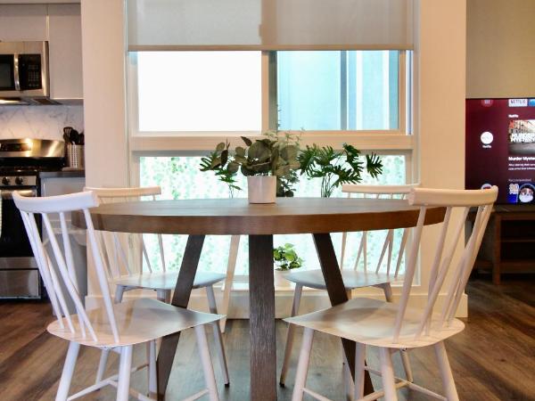 Los Angeles Premium Suites with Free Parking : photo 5 de la chambre maison de ville 3 chambres