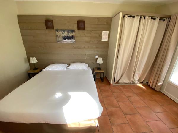 Mas Des Salicornes : photo 8 de la chambre chambre double privilège - accessible aux personnes à mobilité réduite