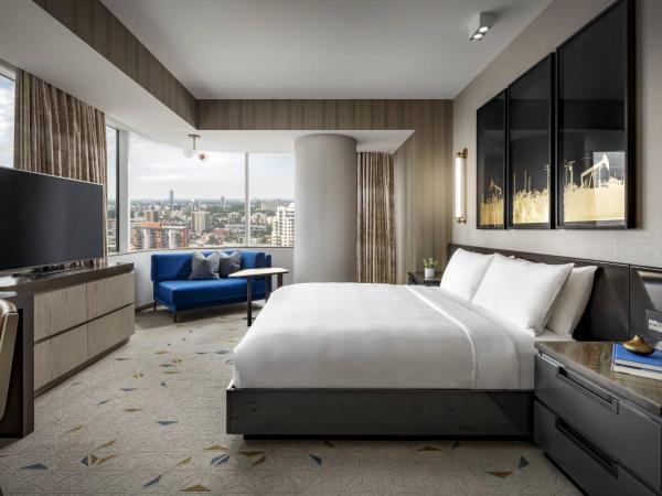 JW Marriott Edmonton ICE District : photo 1 de la chambre chambre d'angle deluxe avec 1 lit king-size