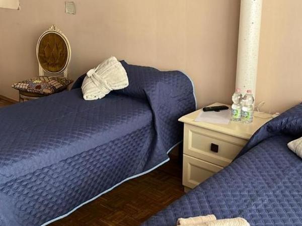 camera Santa Rita : photo 2 de la chambre chambre double avec salle de bains commune