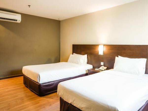 PP Hotel by Moxy : photo 3 de la chambre chambre lits jumeaux deluxe