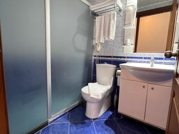 Hotel Royal Hill : photo 1 de la chambre chambre double ou lits jumeaux - vue sur mer