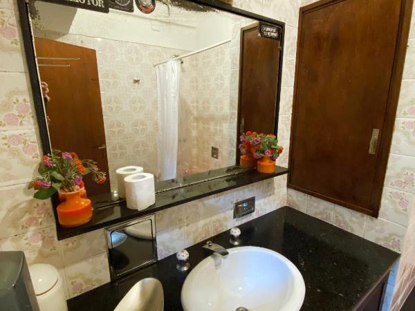 Palermo Soho Hostel : photo 7 de la chambre chambre familiale avec salle de bains privative (6 adultes)