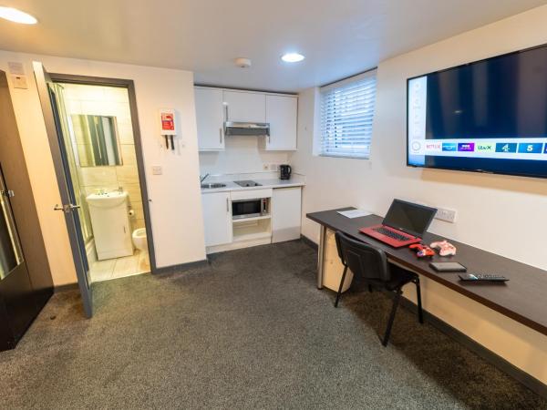 STAY SA Equipped Studios 10 mins from City centre and next to UOB! : photo 4 de la chambre studio double deluxe