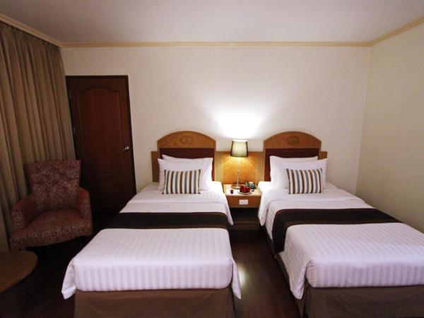 Grand Tower Inn Rama 6 - SHA Extra Plus : photo 6 de la chambre chambre triple