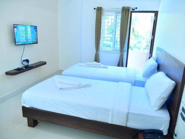 RK COMFORTS : photo 7 de la chambre chambre double ou lits jumeaux deluxe avec balcon