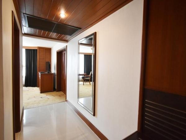 Century Park Hotel : photo 10 de la chambre suite junior