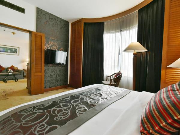 Century Park Hotel : photo 2 de la chambre suite junior