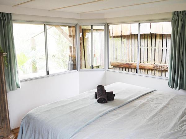 Bamboo Lodge Groningen : photo 9 de la chambre chambre double - vue sur jardin