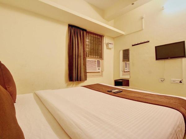 Flagship Yazhini Service Apartment Near Jazz Cinemas Luxe : photo 5 de la chambre chambre double standard
